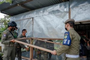 Penertiban Sejumlah Bangunan Liar di Jalan Sumarsono Medan Dibongkar Oleh Pemerintah Kota Medan