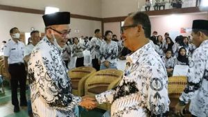 Hadiri Peringatan Hari Guru Nasional, Wakil Bupati Simalungun Harap Guru Selalu Update Ilmu Pengetahuan