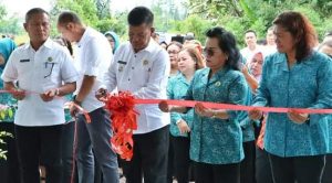 Bupati Simalungun Resmikan Kantin Marharoan Bolon Binaan TP PKK