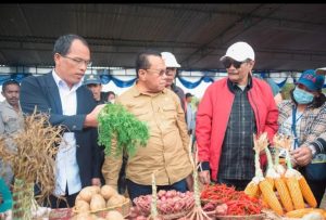 Kunker Spesifik di Lokasi Food Estate Hortikultura, Komisi IV DPR RI Disambut Pemkab Humbahas