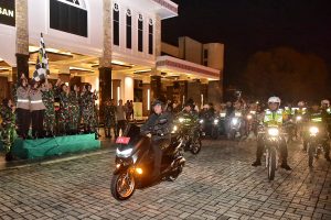 Aksi Gubernur Edy Rahmayadi Naik Sepeda Motor Pantau  Malam Tahun Baru