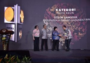 Kabupaten Humbang Hasundutan Terpilih Menjadi Peraih Penghargaan Anugerah Adipura 2022