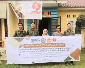 Berikan Alat dan Modal Usaha, Dosen FTIK Undhar Gelar PKM di Desa Serba Jadi Deliserdang