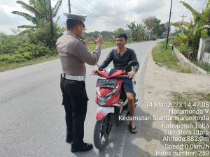 Operasi Keselamatan Toba Hari Ke-7 Polres Toba Akan  Berikan Teguran Kepada Seluruh Pengedara Motor Yang Tidak Sesuai Lalulintas