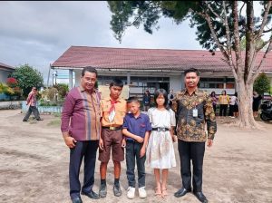 Kadis Pendidikan Humbahas Kunjungan Kerja Ke SMPN 1 Pollung