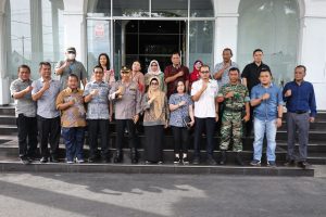 Kapolres Pematangsiantar Bersama Forkopimda Sidak Harga Sembako Dalam Mengendalikan Inflasi