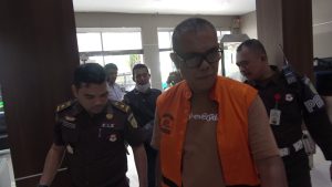 M Khaidir Nasution Diamankan Tim Tabur Kejatisu Terpidana Kasus Korupsi Penggelapan Dana Sertifikat Transmigran Batahan Madina