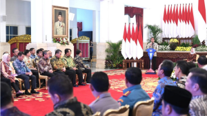 Presiden Jokowi Terima Laporan Hasil Pemeriksaan atas LKPP dan IHPS II Tahun 2022