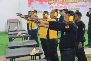 Rebutkan Piala Kapolres Cup, Puluhan PJU Dan Bintara Ikuti Perlombaan Menembak