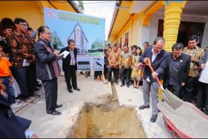 Bupati Humbahas Letakkan Batu Pertama Pembangunan GBI Parbotihan Berharap Tidak Ada Perpecahan Sesama Jemaat