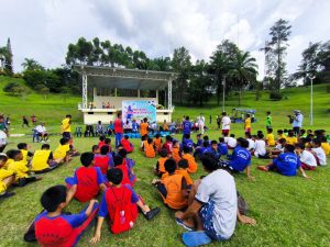 Toba Pulp Lestari Menandai Pembukaan Turnamen Sepakbola Antar Sekolah Dasar Se-Kecamatan Parmaksian Kabupaten Toba
