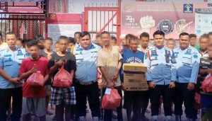 Lapas Lubuk Pakam Bagikan Peralatan Untuk Kebersihan Diri Warga Binaan