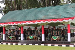 KAPOLRES PEMATANGSIANTAR HADIRI UNDANGAN UPACARA PENUTUPAN PELATIHAN DASAR KEMILITERAN KOMPONEN CADANGAN (KOMCAD) DAN PEYUMPAHAN MATRA DARAT PERTAHANAN NEGARA TAHUN 2023