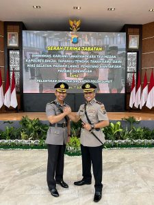 Kapolres Pematangsiantar Sertijab Kepada AKBP Yogen Heroes Baruno, SH, S.IK, Di Polda Sumut