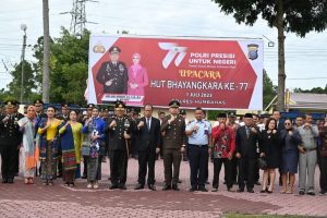 Bersama OPD (Organisasi Perangkat Daerah) Bupati Humbahas Hadiri HUT Bhayangkara Ke-77 Polres Humbahas