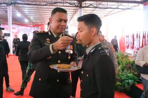 Perayaan HUT Bhayangkara Ke-77 Dibanjiri Pemberian Reward Kepada Personel Polres Labuhabatu