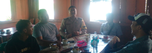 Bhabinkamtibmas Polsek Porsea Lakukan Patroli Dialog Himbauan Kamtibmas