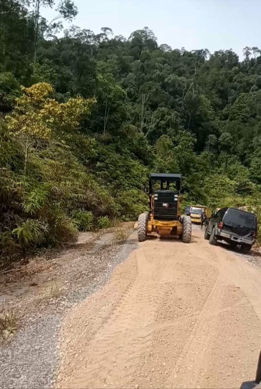 Proyek Jalan di Pakpak Bharat Senilai Rp. 58,5 Miliar Mulai Dikerjakan
