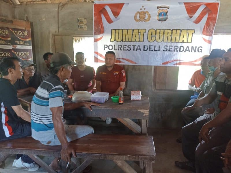 Polresta Deli Serdang Laksanakan Kegiatan Jumat Curhat Dengan Masyarakat