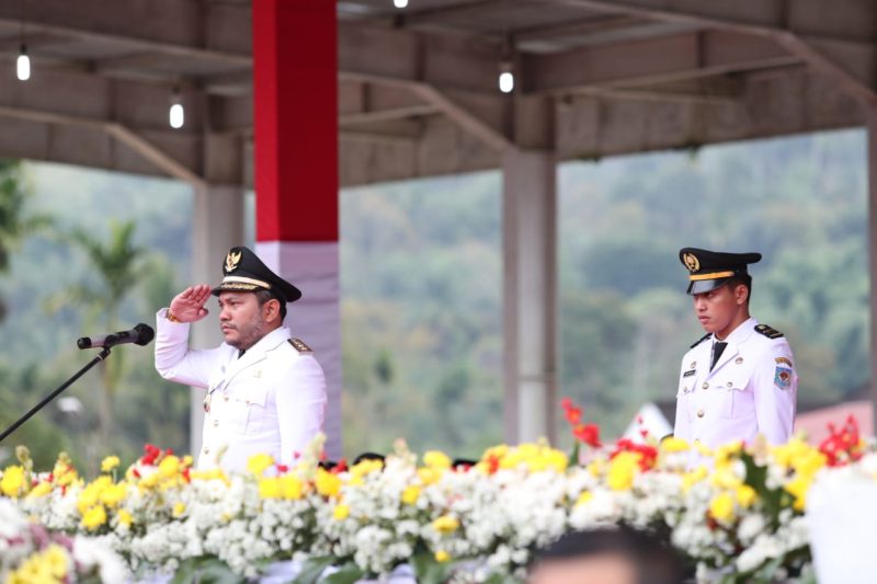 Bupati Pakpak Bharat Pimpin Upacara HUT RI Ke-78