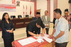 Rapat Paripurna DPRD Kabupaten Samosir Sepakati KUA-PPAS RAPB/2024