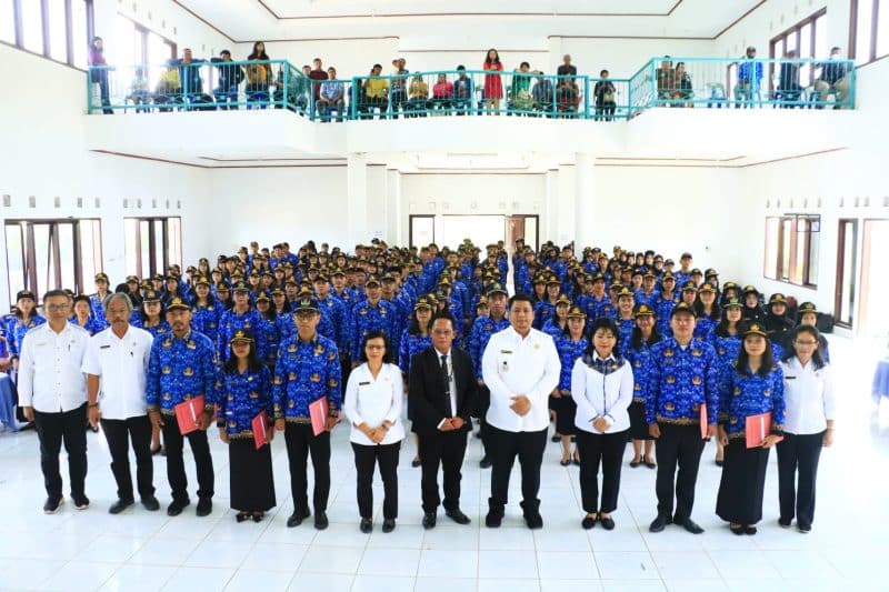 Bupati Samosir Melantik 225 PNS