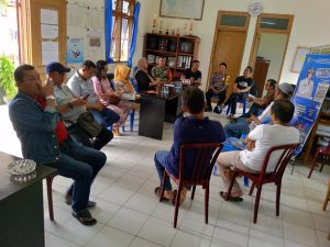 Tutup Saluran Pembuangan Air, Pengembang Perumahan Villa Viyata Yudha Didemo Masyarakat
