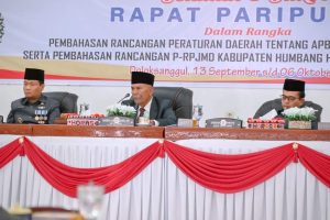 Wabup Humbahas Sampaikan Nota Jawaban Atas Pandangan Umum 6 Fraksi DPRD