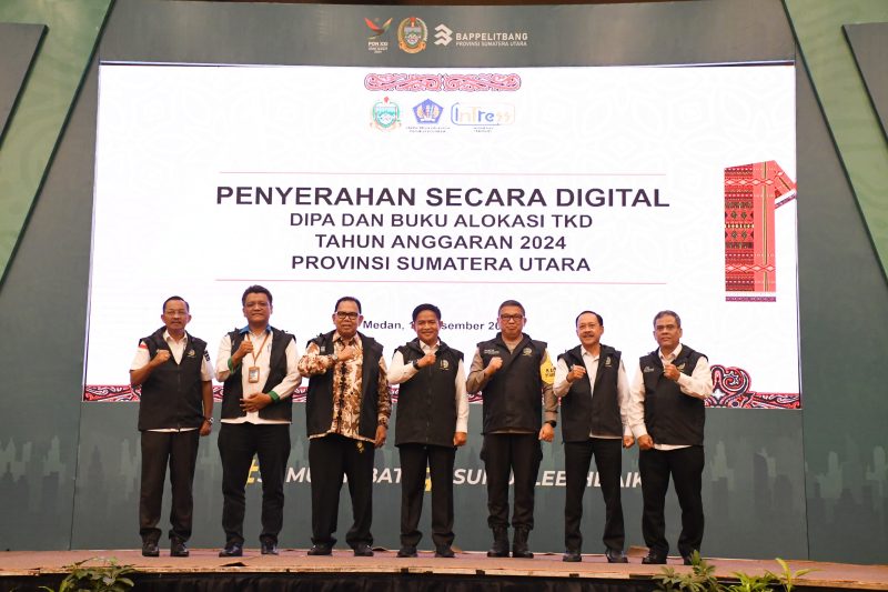 Bupati Samosir Hadiri Launching Penyaluran Digital DIPA dan TKD Tahun Anggaran 2024