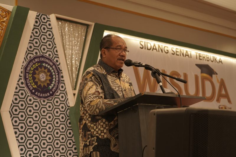 Wabup Asahan Ikuti Prosesi Sidang Senat Terbuka Sarjana STIE MA