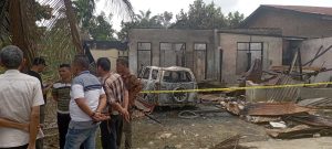 Rumah Semi Permanen Milik Wartawan Labuhanbatu Diduga Dibakar OTK