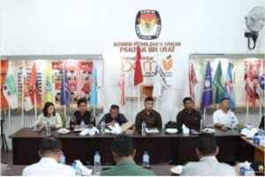 Sekda Pakpak Bharat Hadiri Rapat Teknis Pendistribusian Logistik Pemilu 2024