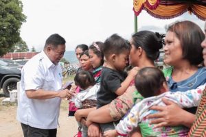Bupati Dairi Sampaikan Apresiasi Kepada Warga Parbuluan Yang ikut Program KB