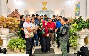 Hadiri Undangan Disporabudpar Samosir, Plt Bupati Lepas Rombongan Disporabudpar Labuhanbatu
