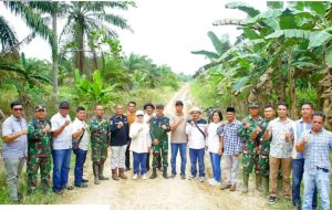 Plt Bupati Labuhanbatu Bersama Dandim Tinjau Lokasi TMMD
