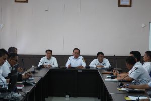 Pemkab Pakpak Bharat Gelar Rapat Monev Atas Capaian Target PAD Dan Realisasi Belanja Daerah Tahun 2024