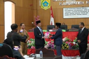 Wakil Bupati Hadiri Sidang Paripurna di DPRD Pakpak Bharat