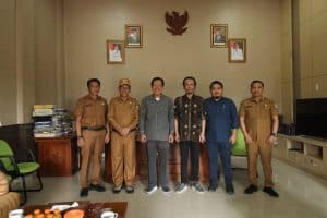 Sekda Pakpak Bharat Terima Audiensi Lembaga Penelitian dan Pengabdian Masyarakat