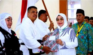 Plt Bupati Labuhanbatu Lepas Keberangkatan Jama’ah Haji Labuhanbatu Kloter 13 