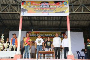 Pj Bupati Taput Buka Turnamen Sepakbola Tingkat SLTP ‘PAPA KEREN CUP I’