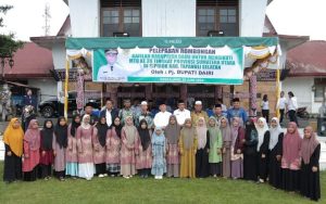 Pj Bupati Dairi Lepas Rombongan Kafilah Ikuti MTQ Ke-39 Sumut