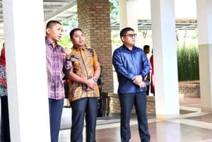 Pj Bupati Taput Hadiri Wisuda dan Pengukuhan Siswa SMA Unggul DEL