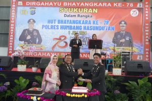 Karutan Humbahas Beserta Jajaran Hadiri HUT Bhayangkara Ke-78 di Polres Humbahas