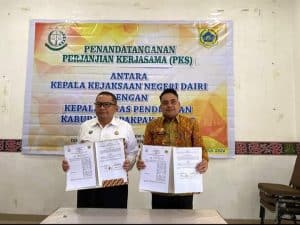 Kadisdik Pakpak Bharat dan Kajari Dairi Teken PKS
