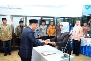 Plt Bupati Lantik Direktur Pudam Labuhanbatu Yang Baru
