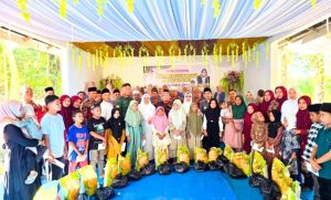 Hadiri Peringatan 10 Muharram, Plt Bupati Labuhanbatu Santuni Anak Yatim Desa Bandar Kumbul
