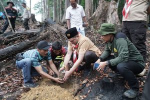 Bupati Pakpak Bharat Tinjau PERJUSAMI Kwartir Cabang Pramuka Kecamatan Pagindar