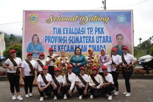 Ketua TP PKK Pakpak Bharat Menyambut Kunjungan Tim Evaluasi TP PKK Provinsi SUMUT