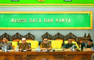 Pemkab Labuhanbatu Gelar Rapat Persiapan Peringatan HUT RI Ke-79