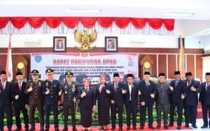 Plt Bupati dan Forkopimda Labuhanbatu Hadiri Pidato Kenegaraan Presiden RI